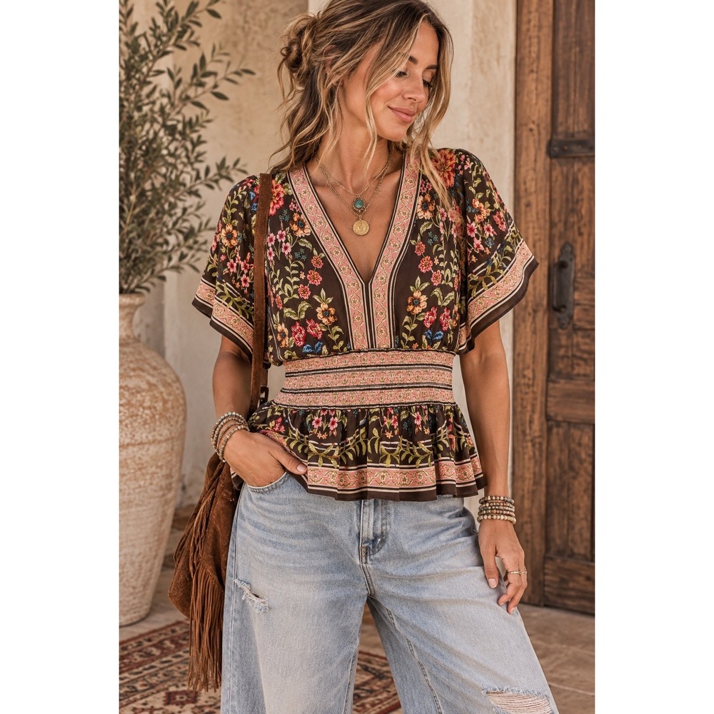 Rose + Olive Brown Floral Boho Smocked Peplum V-Neck Top XS Short Sleeve Rayon